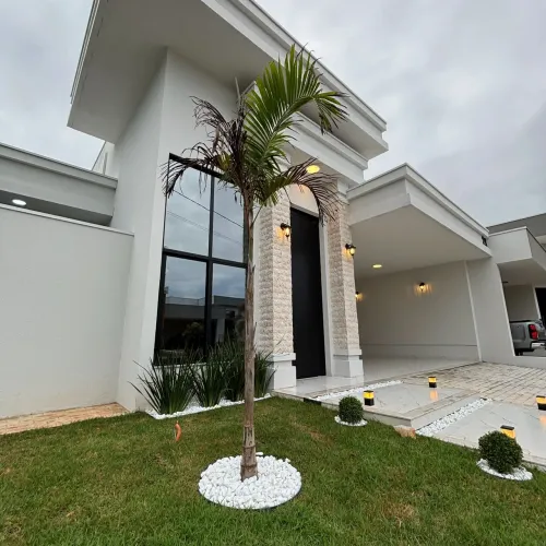 Linda Casa Nova com Piscina à Venda no Condomínio Residencial Valência 2