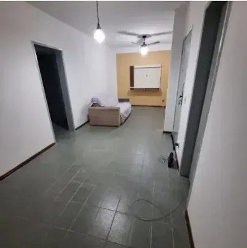 Cabo Frio/Braga-Oportunidade apto 2qtos. Próximo praia. Rgi. Aceito carro como parte pagam