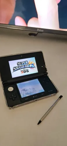 Nintendo 3DS old desbloqueado