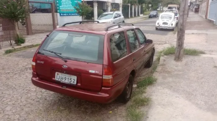 Ford Escort S.W GL 1.8i 16V 2000