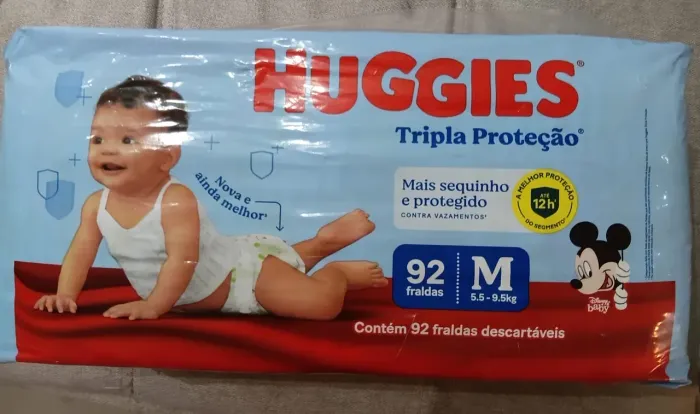 Pacotes fraldas Huggies Tripla Proteção