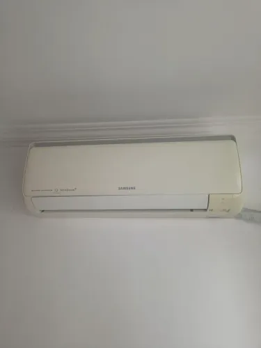 Ar condicionado 