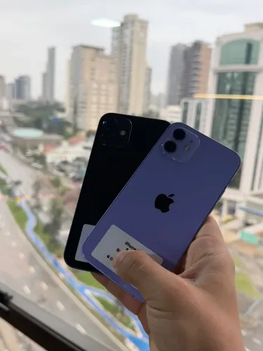 IPHONE 12 - 64GB