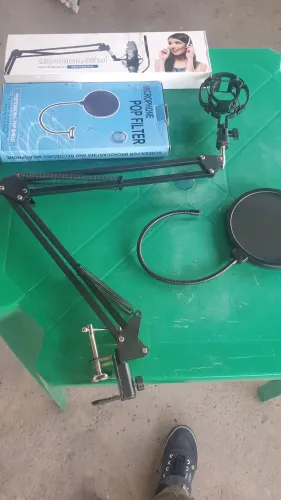 Suporte para microfone profissional