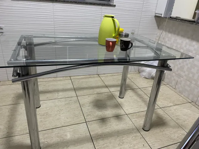 MESA DE jantar de VIDRO 450,00