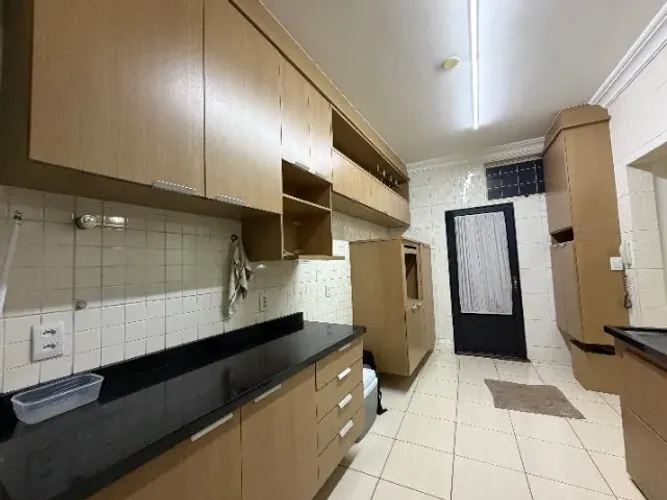 Casa no condomínio Vale Verde 2, Jardim Nazareth, São José do Rio Preto