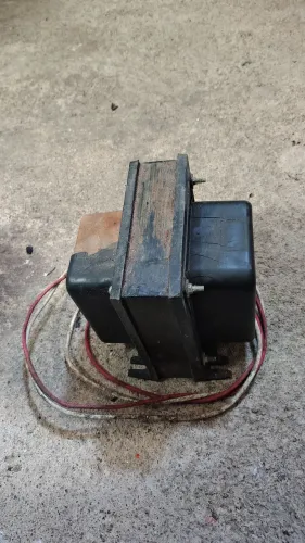 Transformador