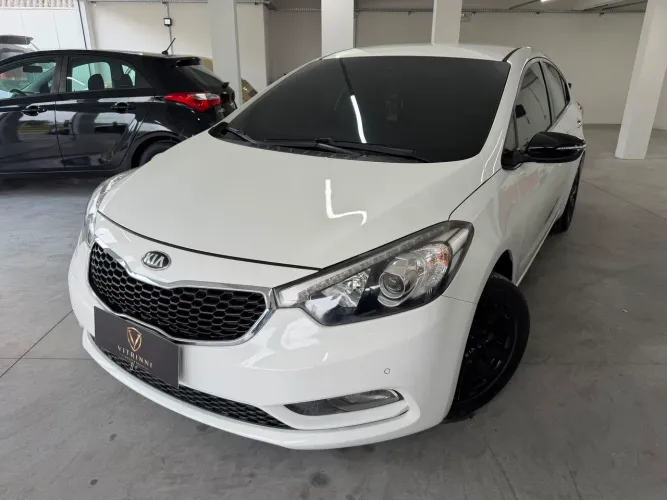 Kia Motors Cerato 1.6 16V Flex Aut. 2015