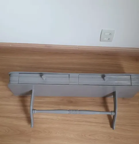 Console.de parede R$399,00