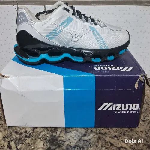 Tênis masculino tam 41