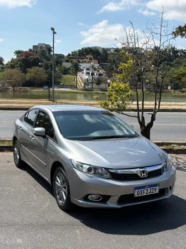 Honda Civic Sedan LXR 2.0 Flexone 16V Aut. 4P 2014