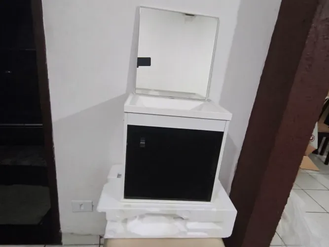 Vendo gabinete pequeno