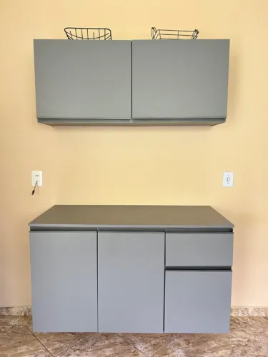 Armários de Cozinha com Torre Quente - Cinza