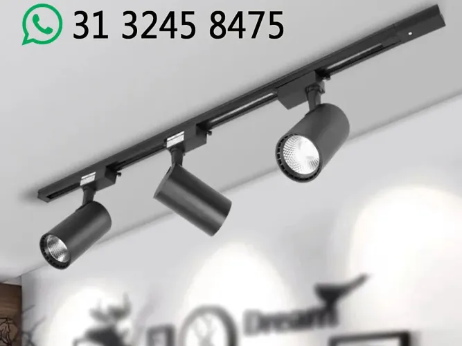 Luminária Trilho Eletrificado+ 3 LED Spot