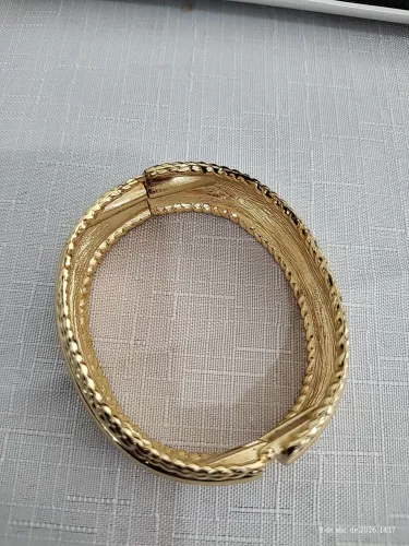 Pulseira com banho de ouro