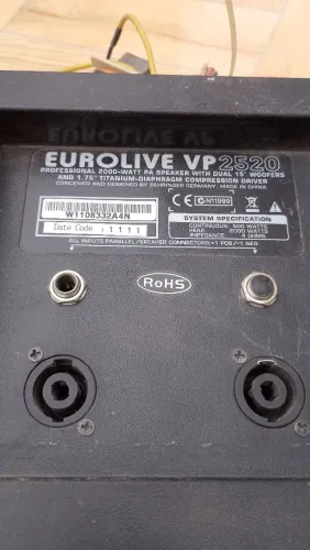 Divisor de frequência Behringer 