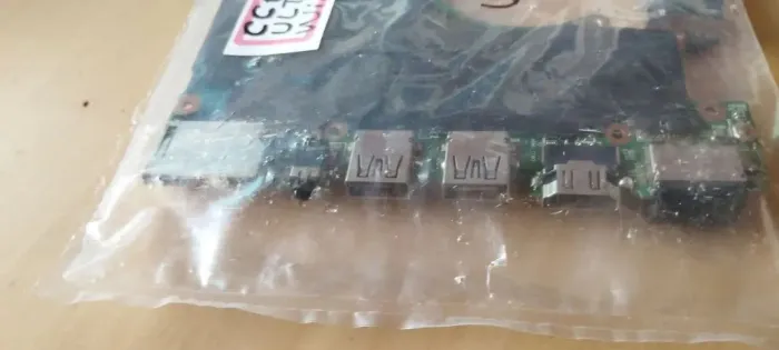 Placa Mãe CCE Ultra Win T345 i3 (DDR3, funcionando)