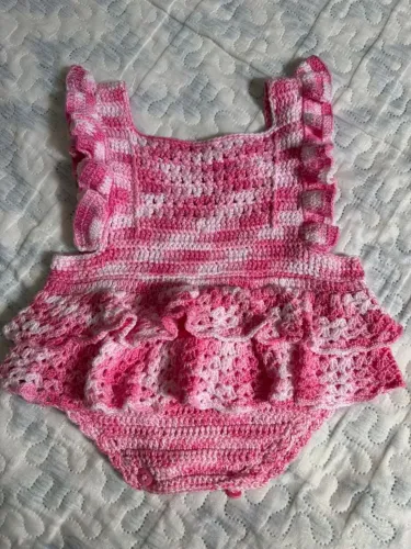 Conjunto crochê 0 à 4 meses