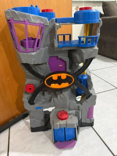 Brinquedo casa do Batman ?
