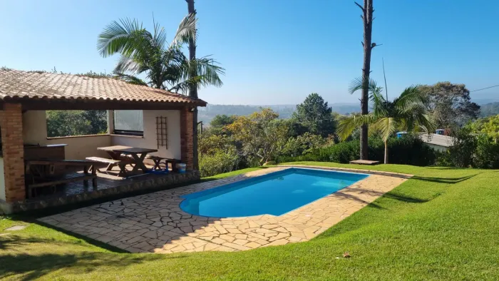 Sitio em Ibiúna locação Temporada