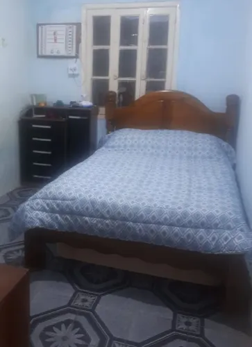 Cama de casal vai com Colchão
