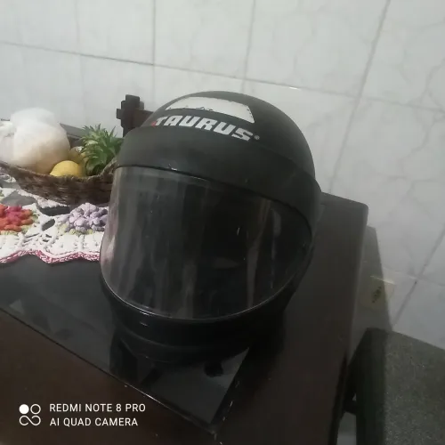 Capacete Taurus