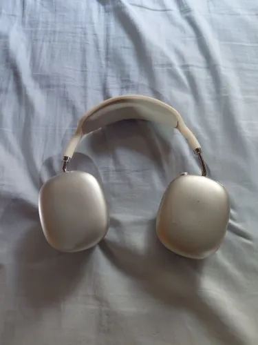 Fone Bluetooth. 120 reais.