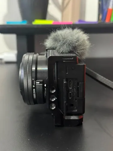 SONY ZVE10 com lente do kit 16-50 3.5 / 5.6