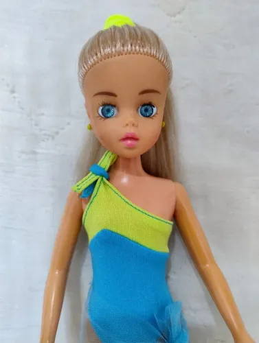 Boneca Susi " Praia e Piscina"