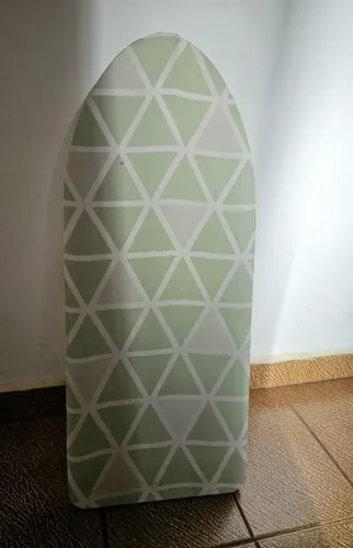 Mini Passadeira de roupa