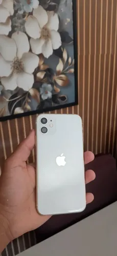 iPhone 11 128gb funcionando tudo no preço! Aceito proposta.