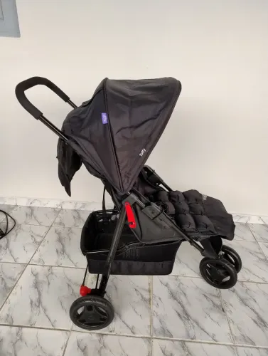 Carrinho de bebê Cosco toffy super novo