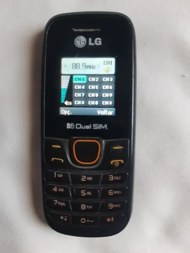 Celular Lg funcionado perfeitamente com o carregador 
