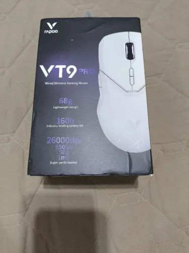 mouse gamer sem fio modelo Rapoo VT9 Pro.