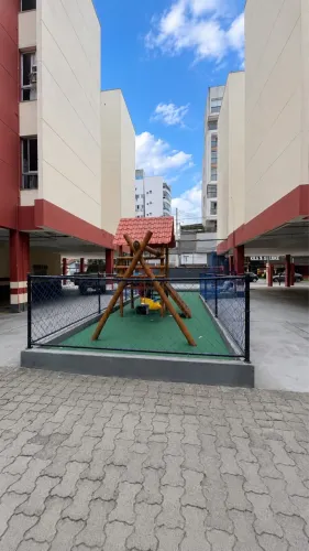 Alugo apartamento de 2 quartos em jardim Camburi
