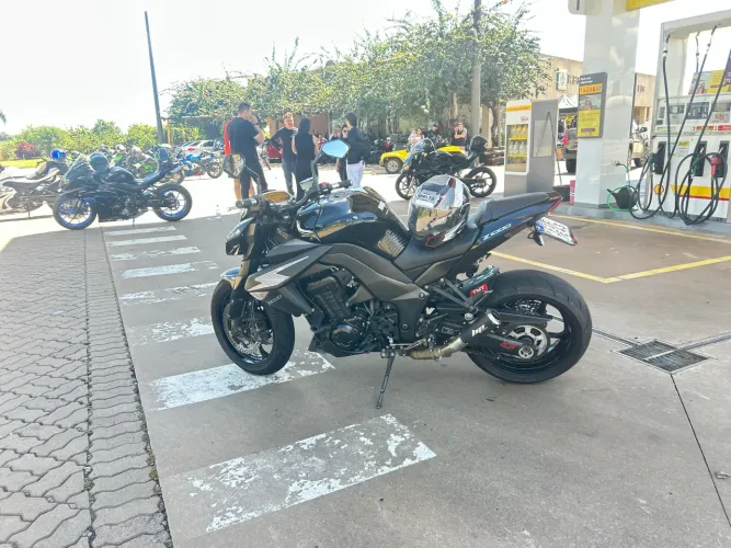 Kavazzaki z1000