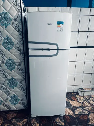 GELADEIRA CONSUL ÓTIMO ESTADO 