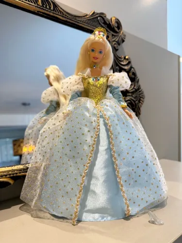 Barbie Cinderela (Edição de colecionador) 1997