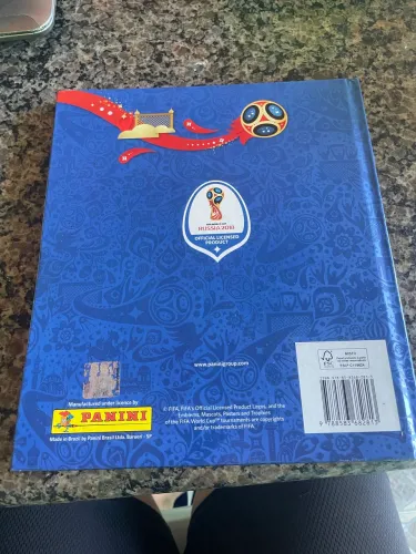 Album da copa de 2018 70% completo pelé legend