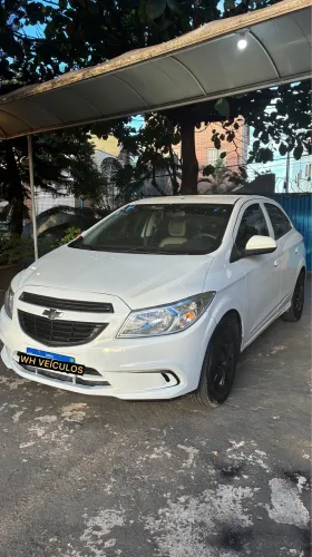 Chevrolet Onix Hatch LS 1.0 8V Flex Power Mec. 4P 2015
