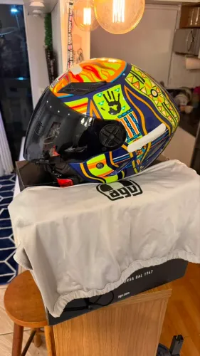 Capacete AGV BLADE FIVE CONTINENTS