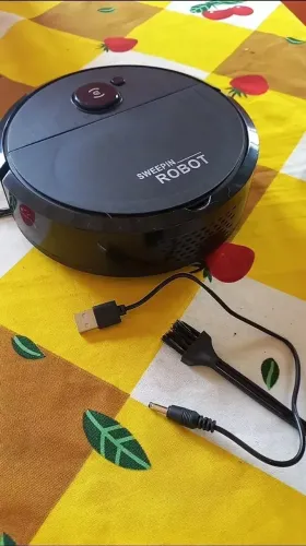 Robô aspirador de pó recarregável