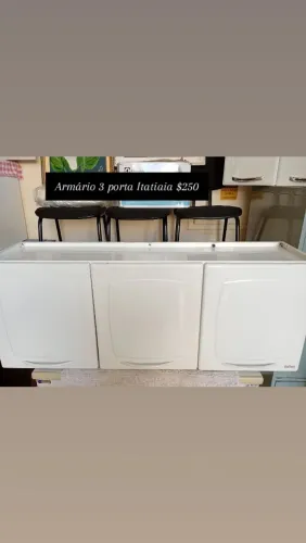 Armário de 3 porta