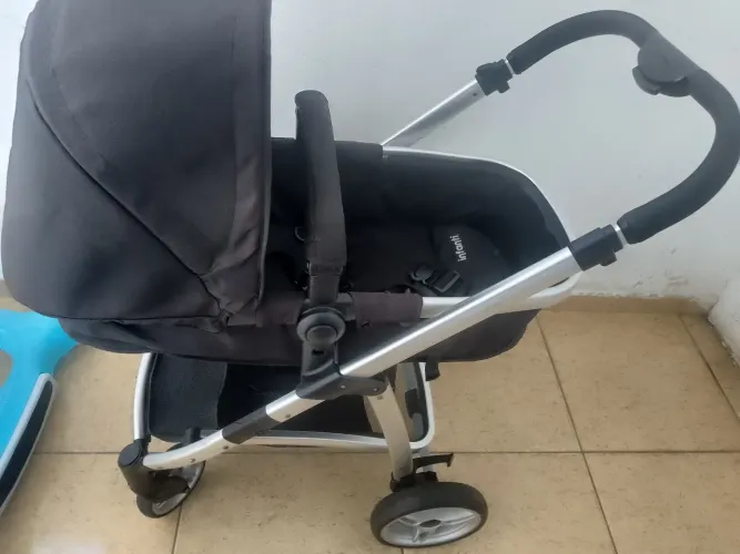 Carrinho infantil apic