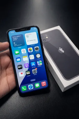 iPhone 11 64GB BATERIA EM 83%