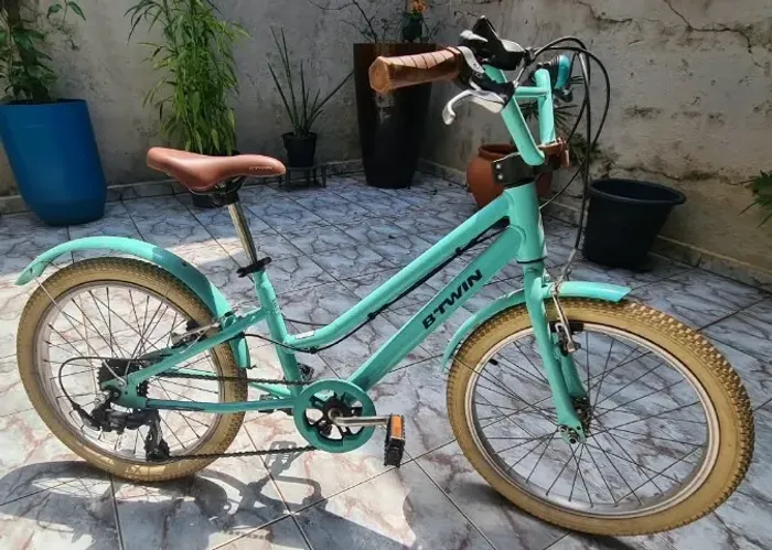 Bicicleta Infantil Aro 20 Cor Verde Btwin Infantil GARANTIA VITALÍCIA COM NOTA FISCAL