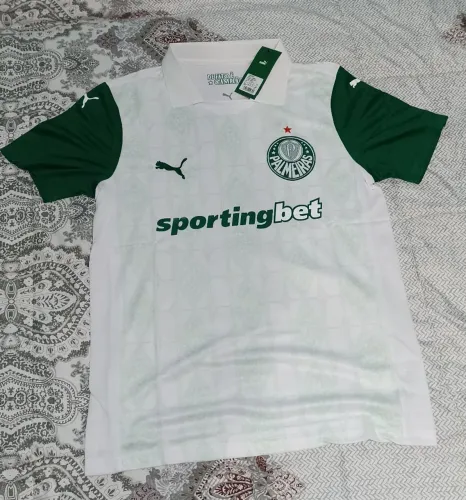 camisa reserva (Away) do Palmeiras para a temporada 2025,