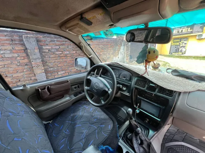 Toyota Hilux SW4 4X4 3.0 8V TB Diesel 2001
