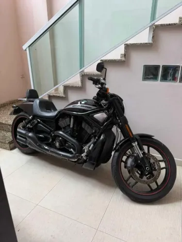 Harley-Davidson V-Rod