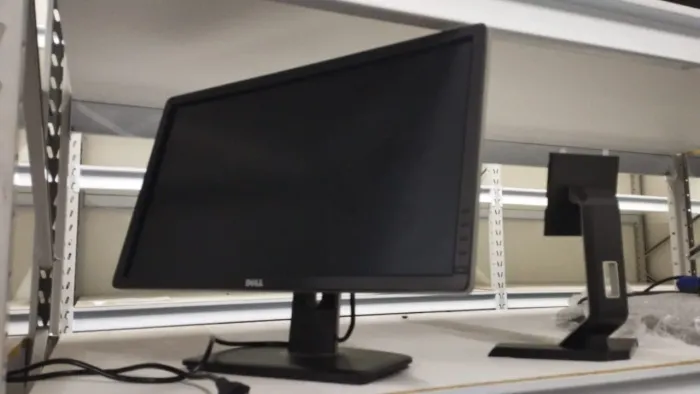 Lote de Monitores DELL Modelos Diversos